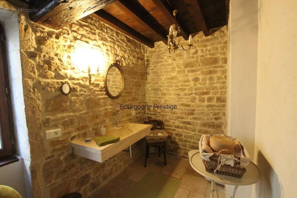 Maison à TOURNUS