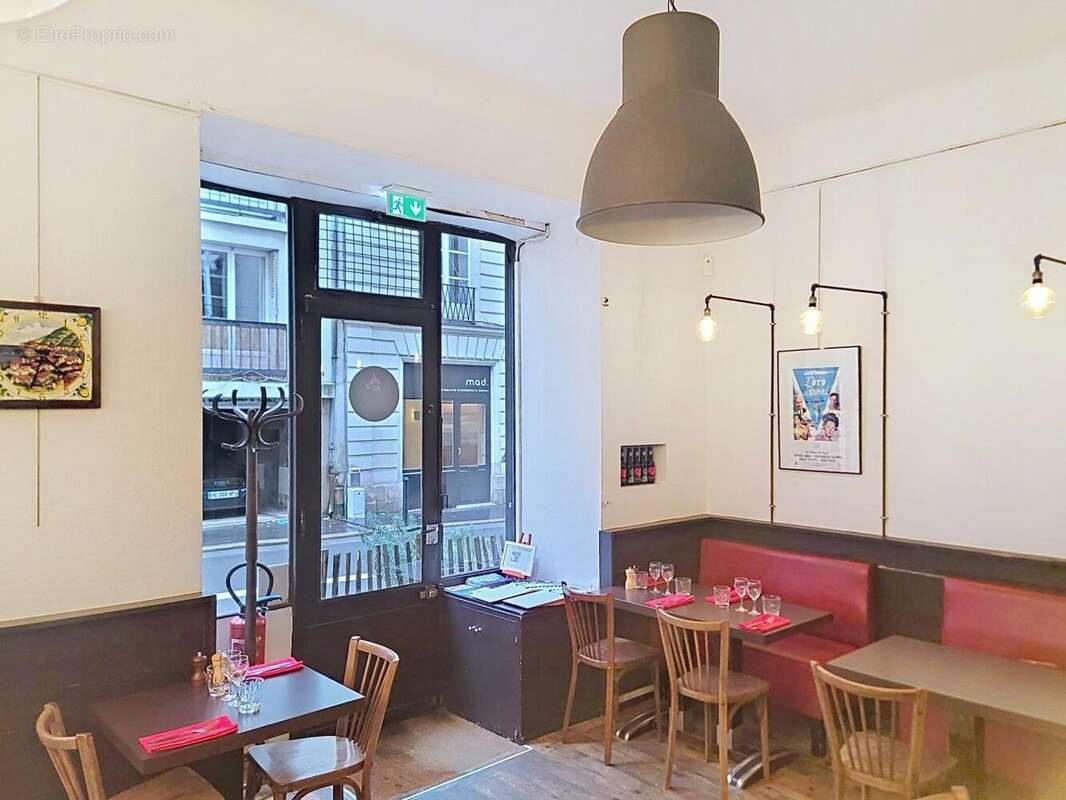 Photo 2 - Commerce à NANTES