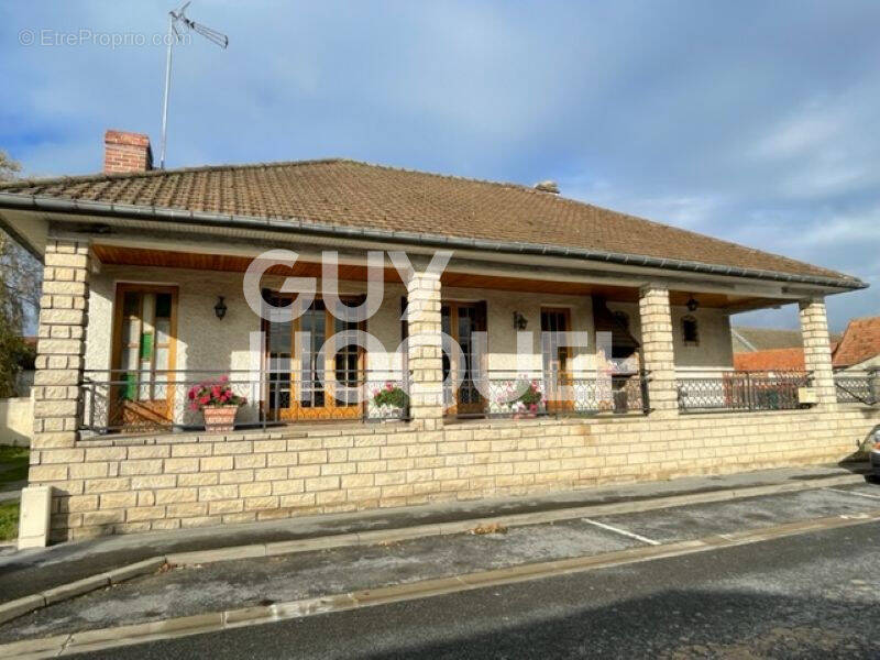 Maison à PLEURS