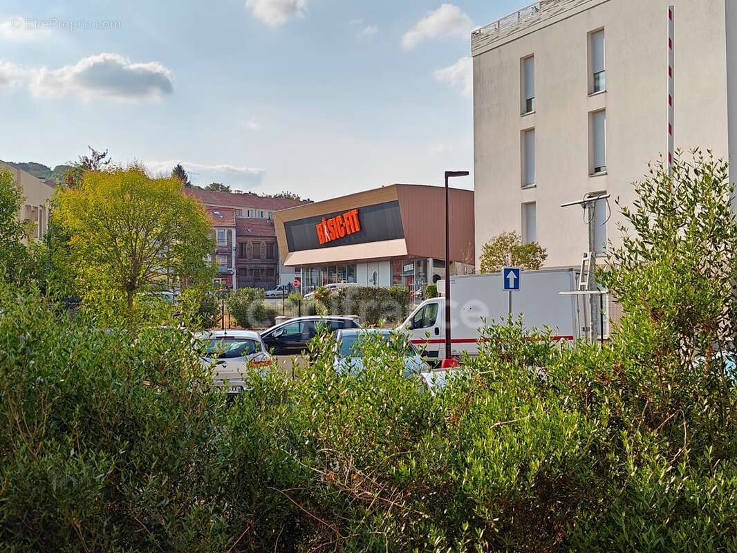 Dpt Essonne (91), à vendre MONTLHERY appartement T1 [résidence récente] - photo 7