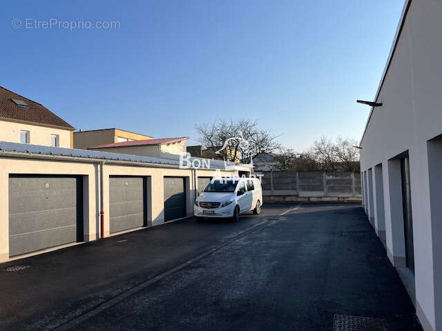 Appartement à LEXY