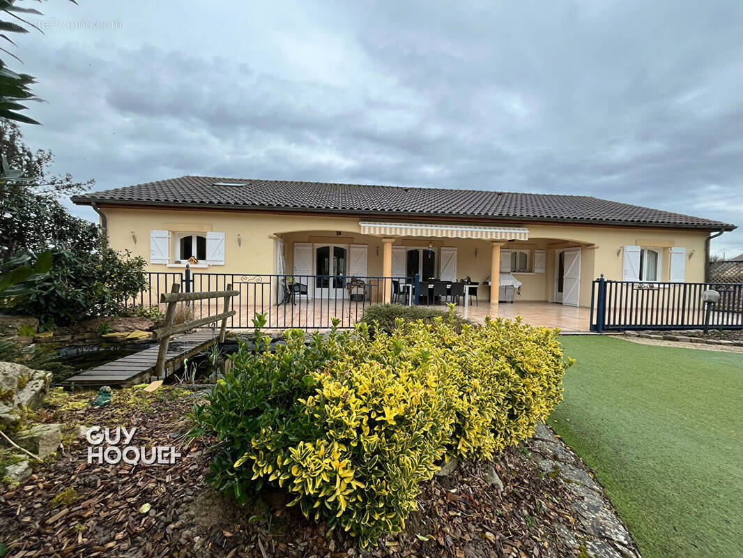 Maison à PARAY-LE-MONIAL