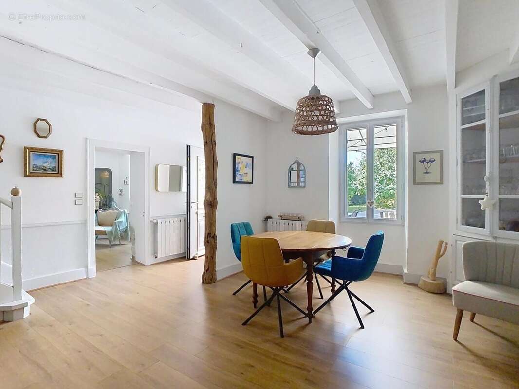 Photo 2 - Maison à SAINTE-CHRISTIE