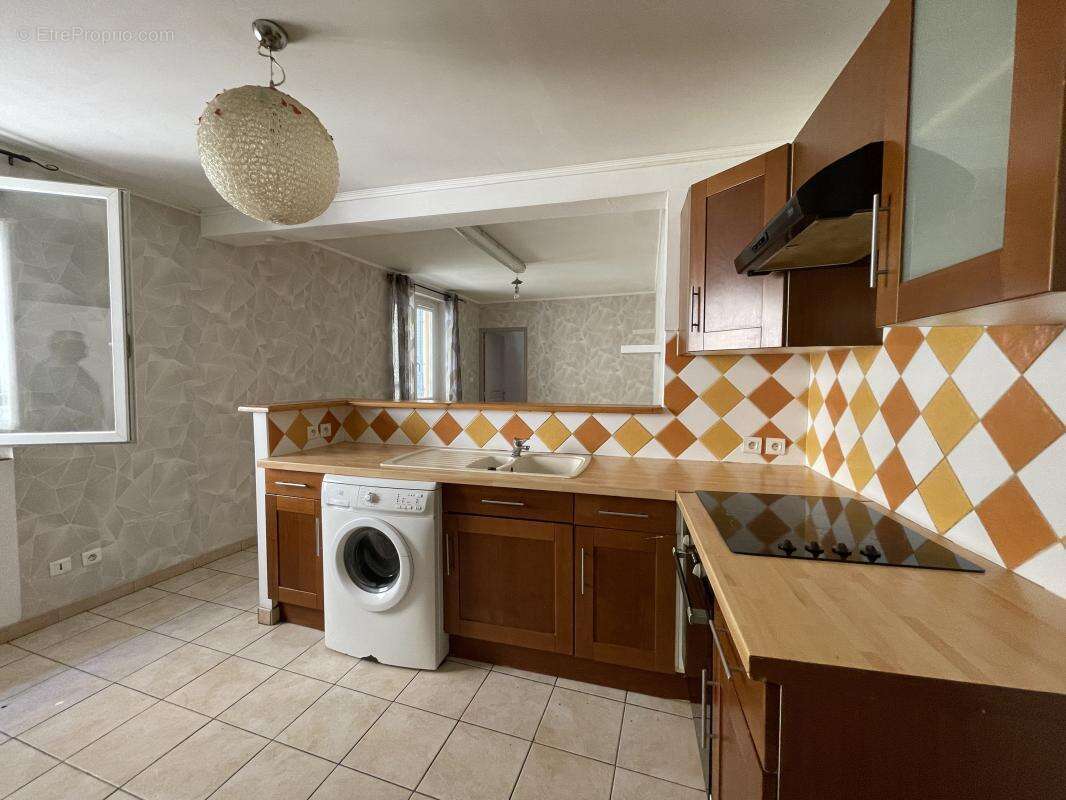 Appartement à PONT-SAINT-ESPRIT