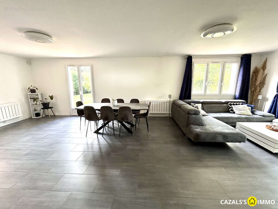 Maison à SAINT-SAUVEUR-SUR-ECOLE