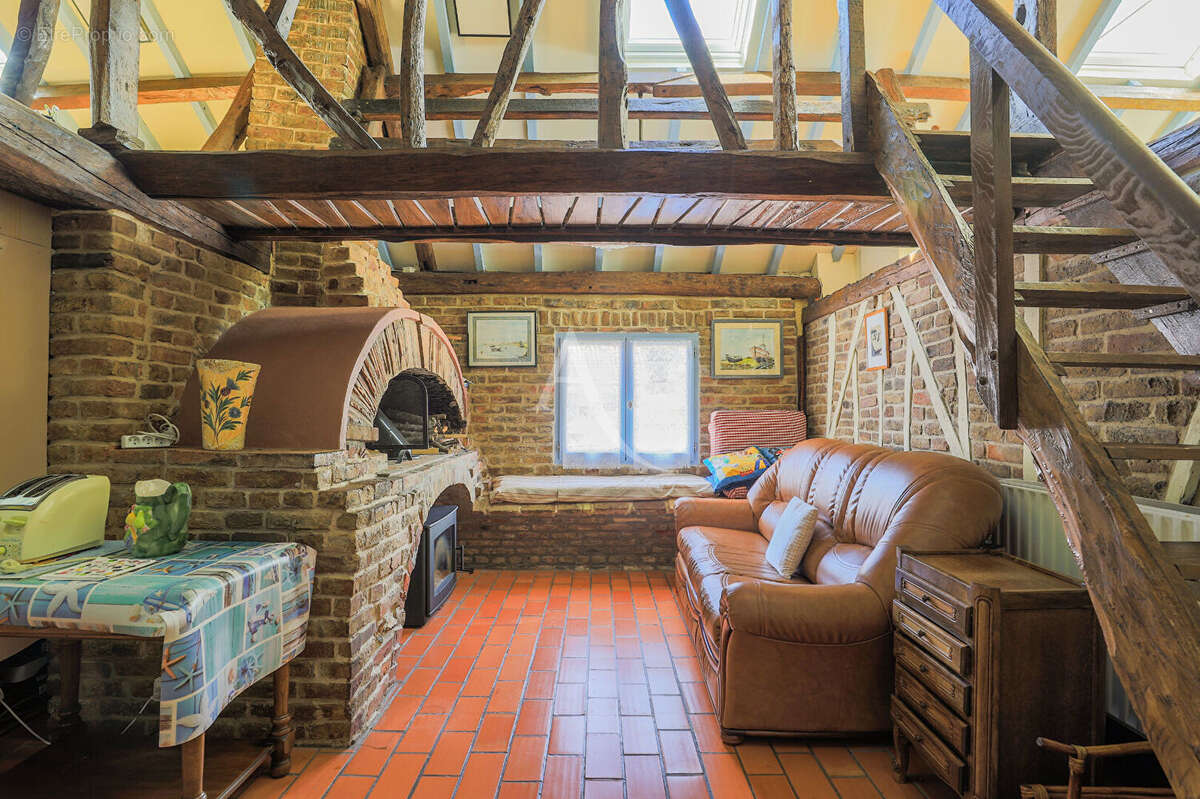 Maison à BERNAY-EN-PONTHIEU
