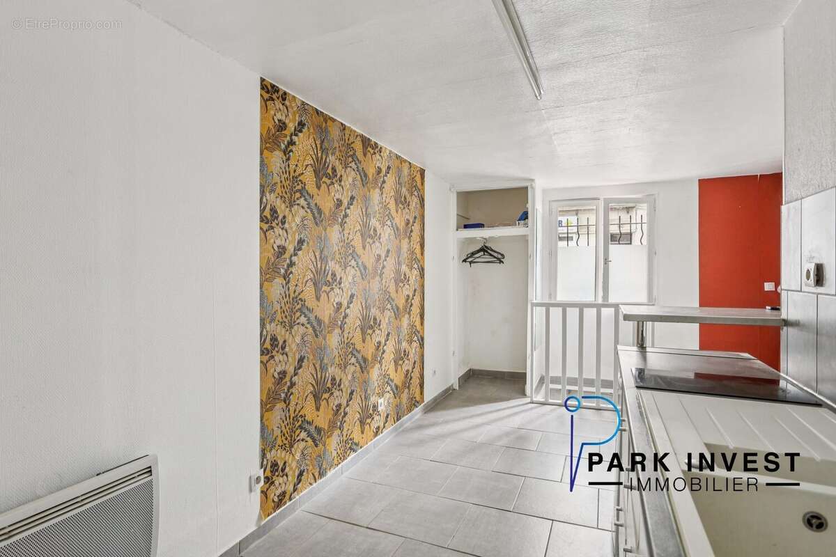 Appartement à CHARENTON-LE-PONT