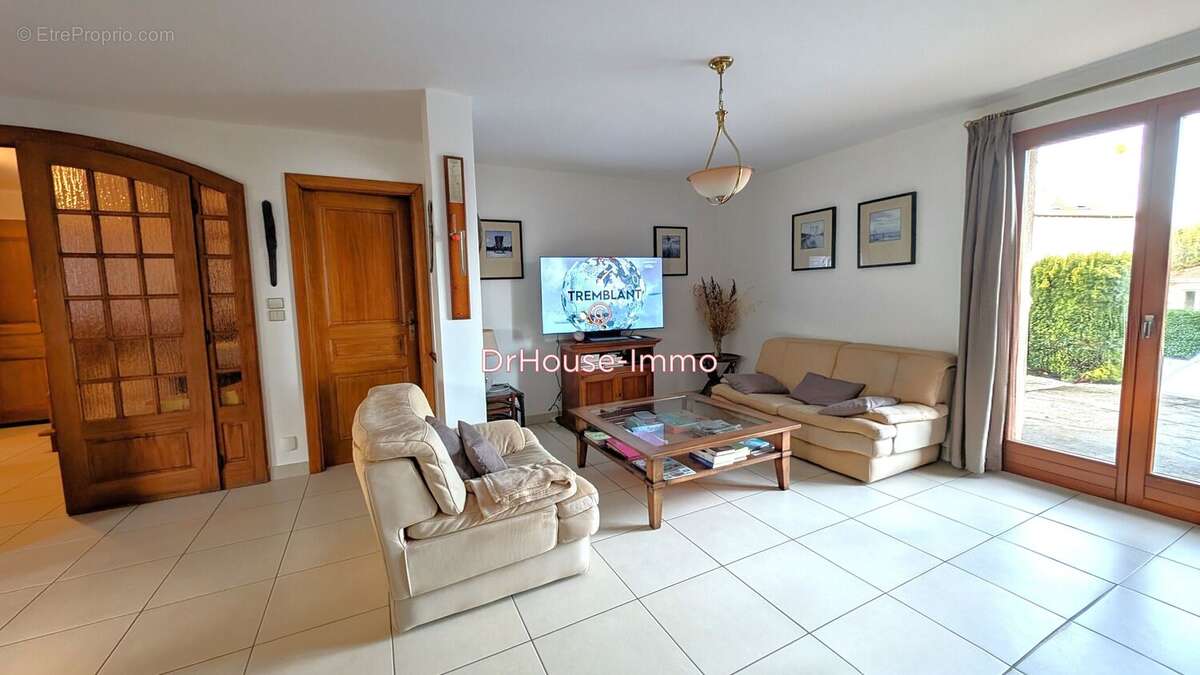 Maison 140 m² à Saint-Nicolas-De-Port  - photo 8