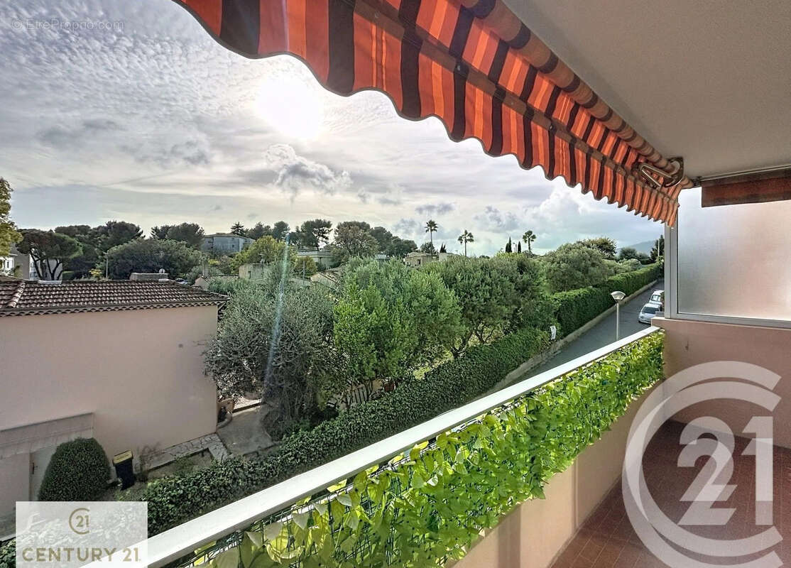 Appartement à LE CANNET