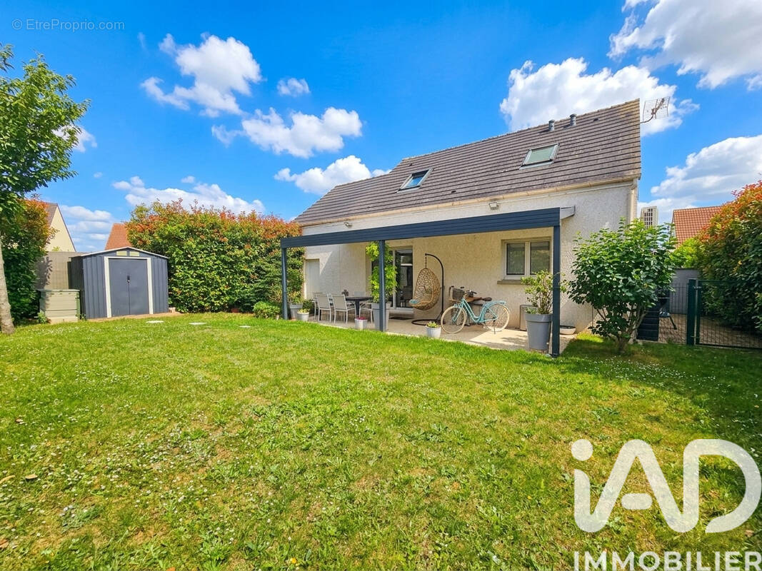 Photo 1 - Maison à AUNEAU