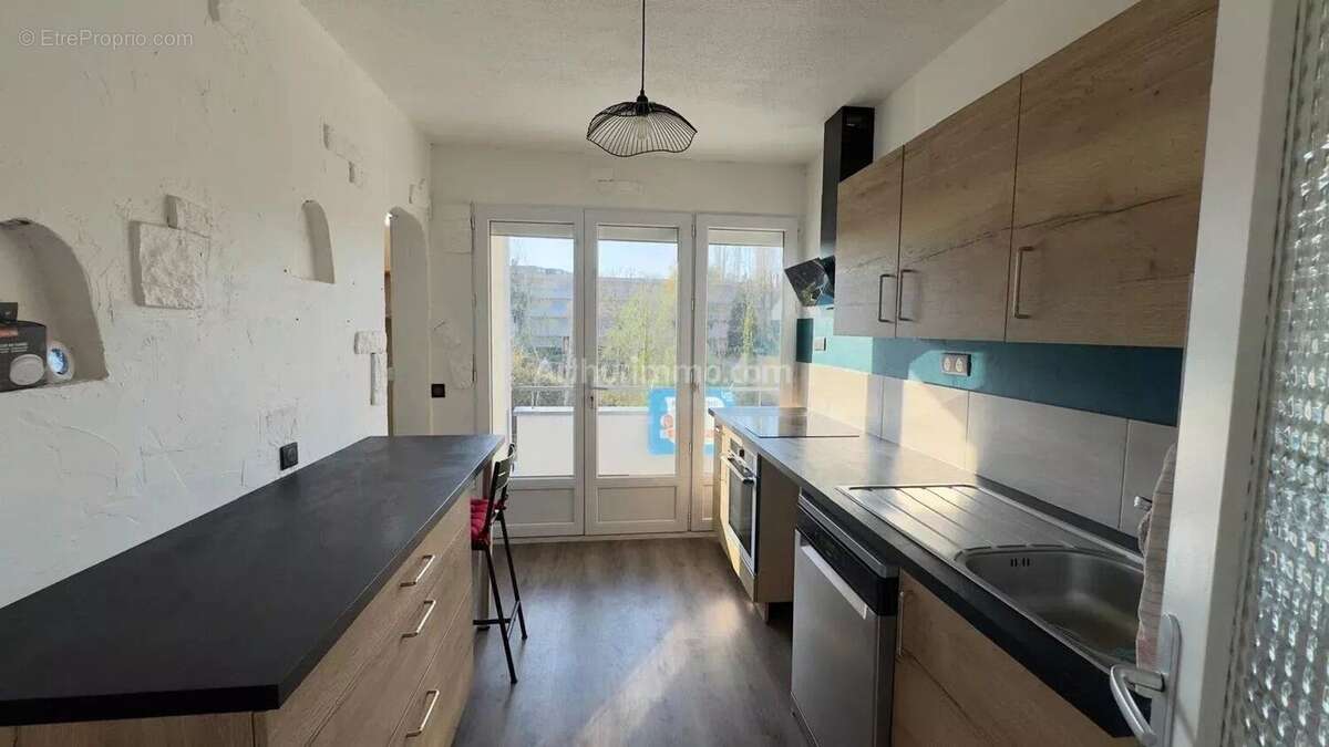 Appartement à SAINT-FARGEAU-PONTHIERRY