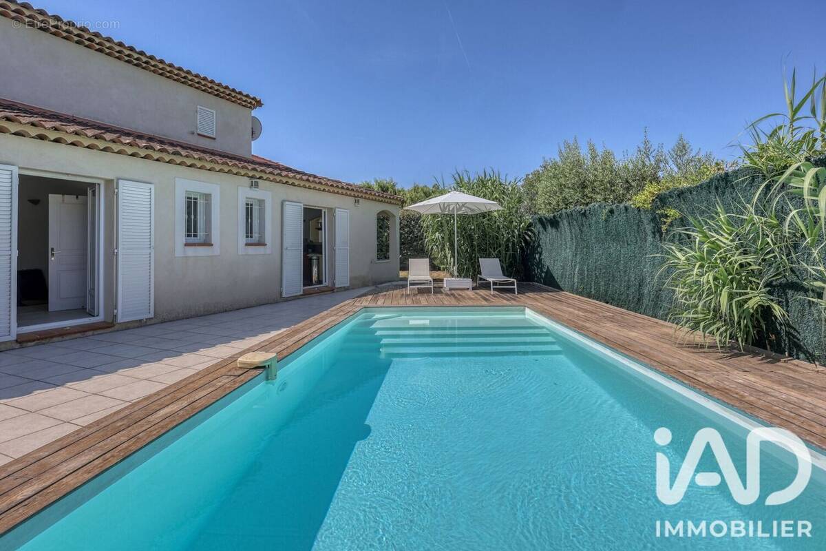 Photo 1 - Maison à SAINT-CYR-SUR-MER