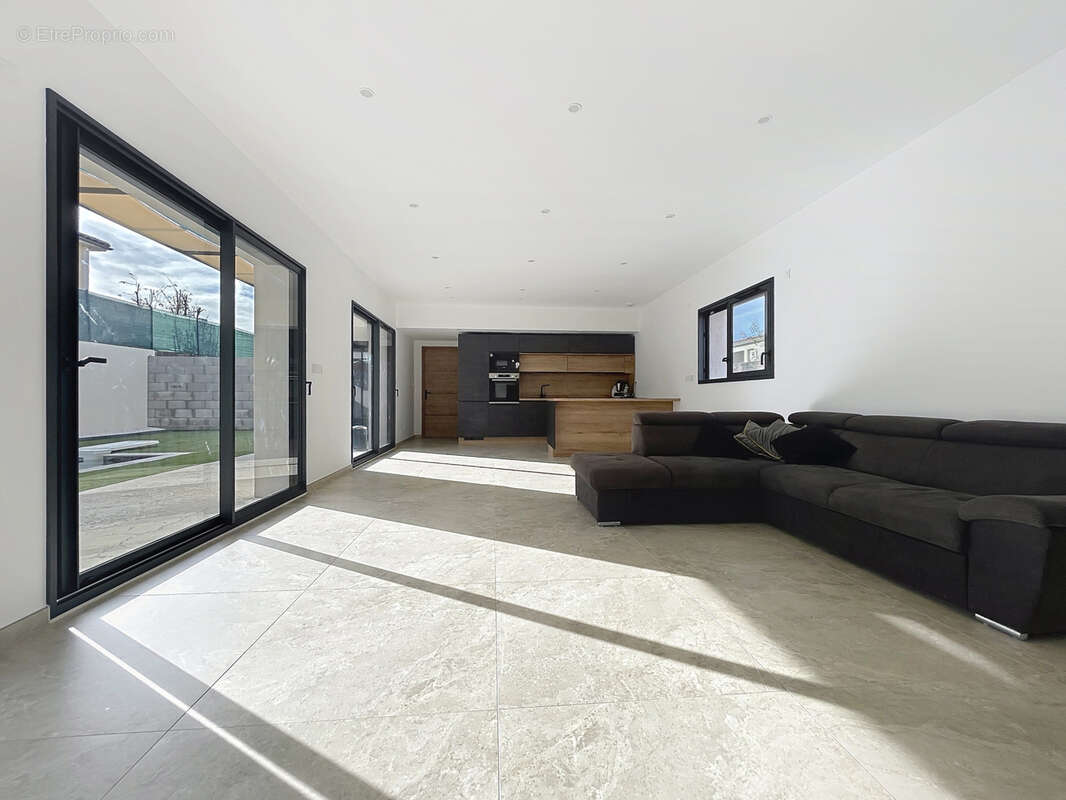 Maison à ANDREZIEUX-BOUTHEON