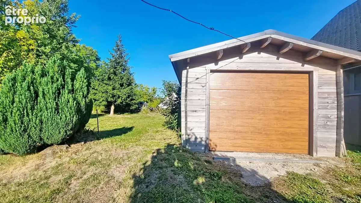 Maison Besse et Saint Anastaise - photo 12