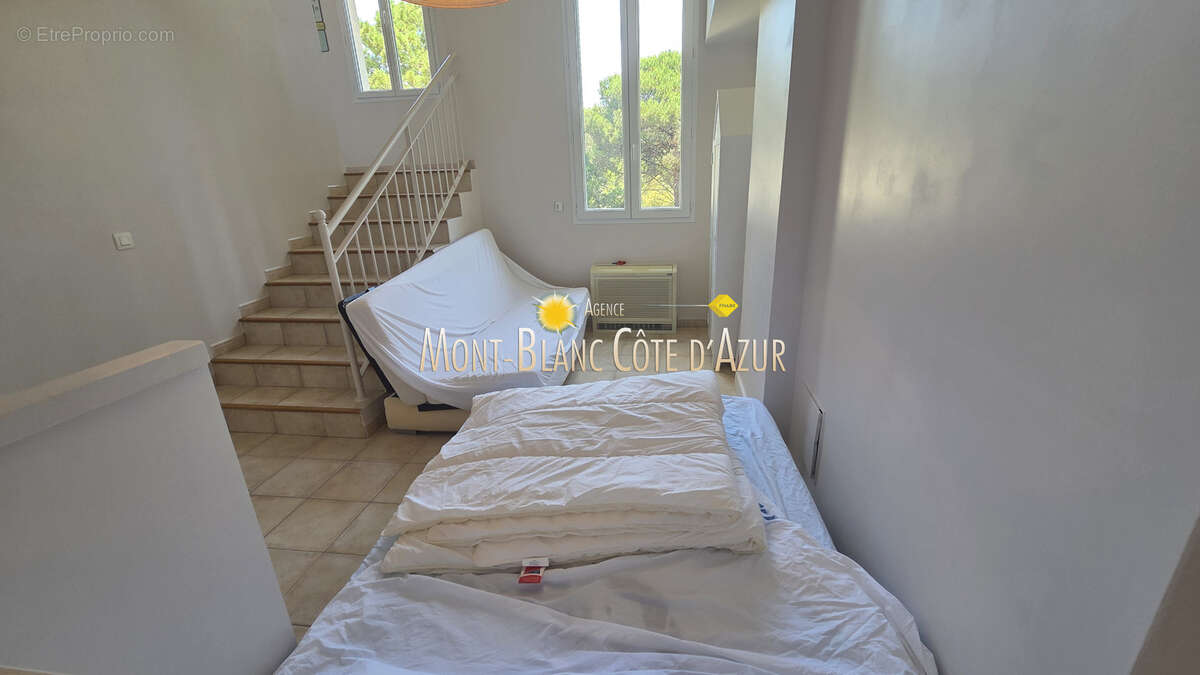 Appartement duplex 2/3 pieces avec parkings et piscine dans la residence - photo 18