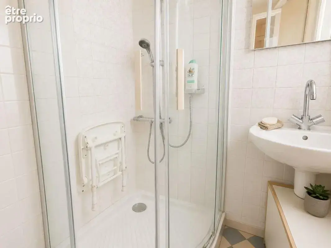 Appartement À Vendre - photo 7