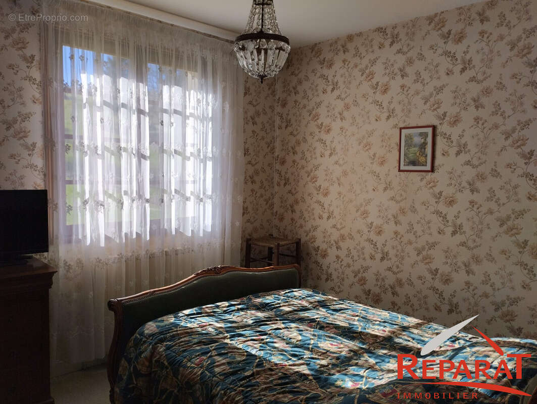 Maison à SAINT-AULAIRE