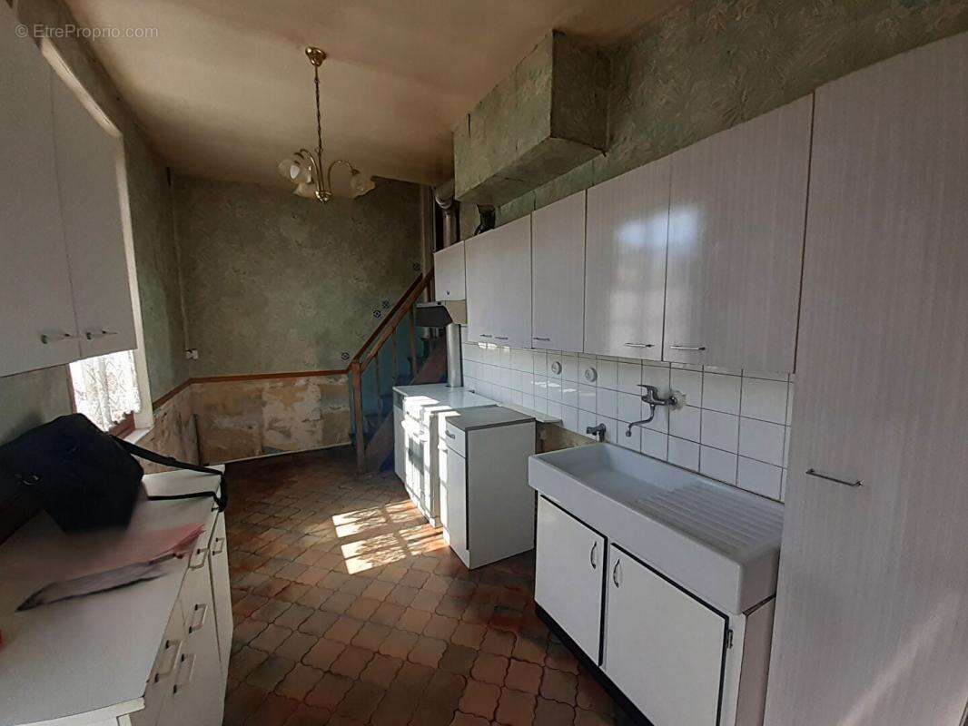 Maison à FERRIERES-EN-BRAY