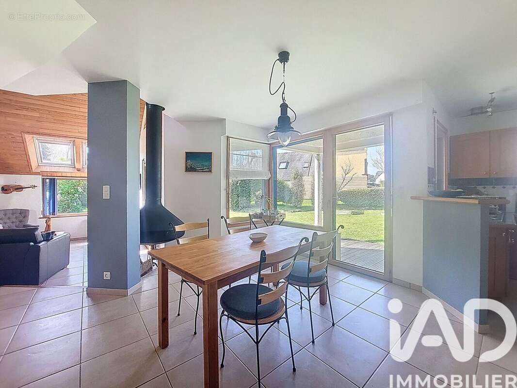 Photo 2 - Maison à ARRADON