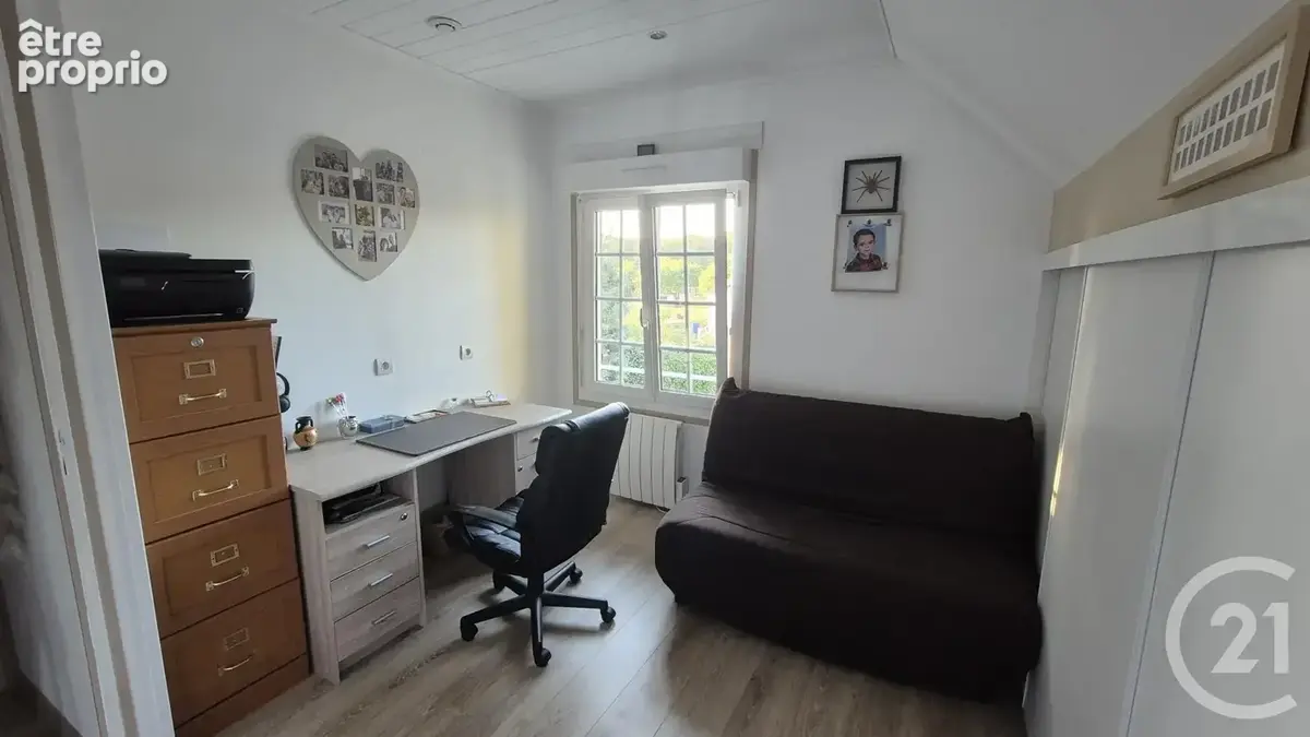Maison 5 pièces 109 m² à vendre à Gisors (27140) - photo 7