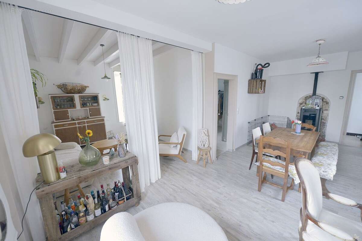 Maison à SAINT-GEORGES-DE-DIDONNE