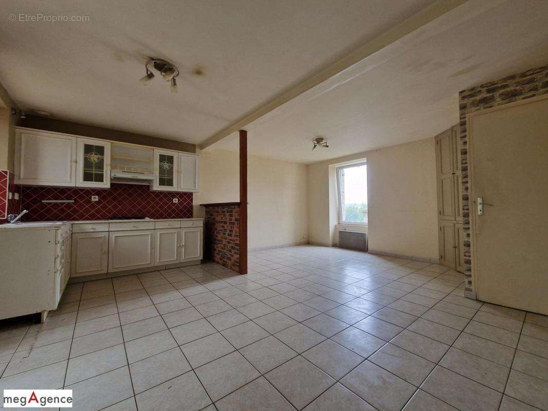 Maison à SAINT-ALBAN