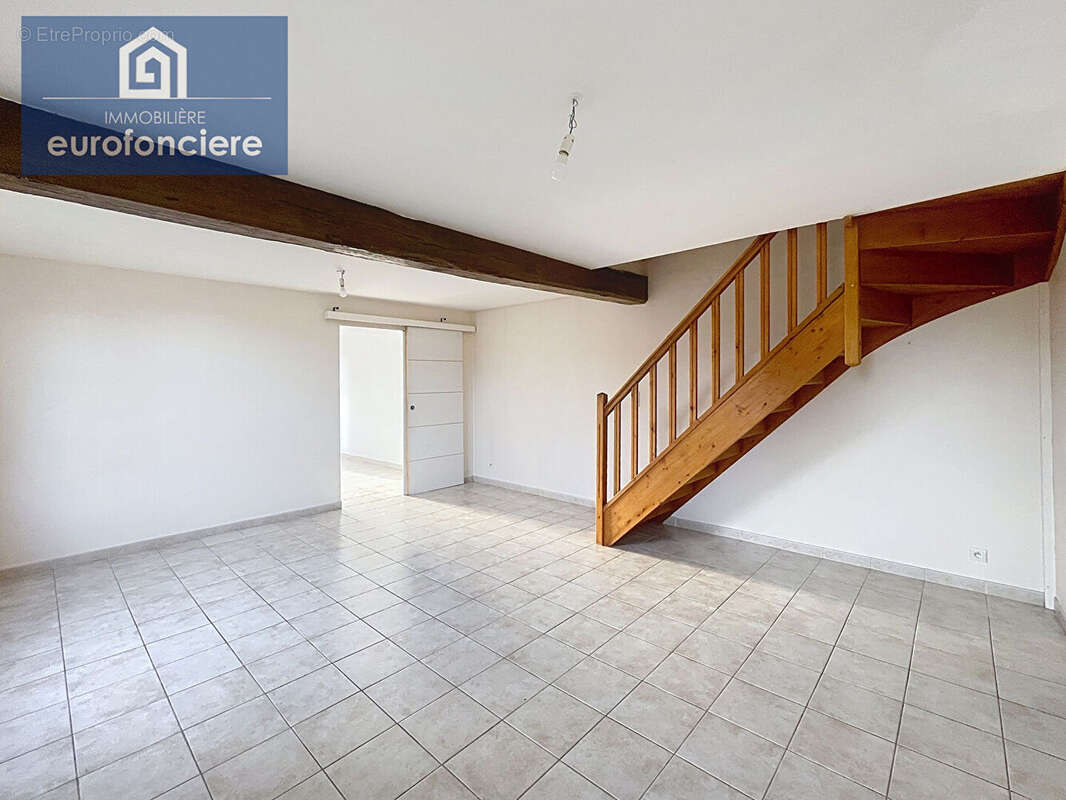 Maison à LES NOES-PRES-TROYES