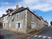 Maison à CLUGNAT