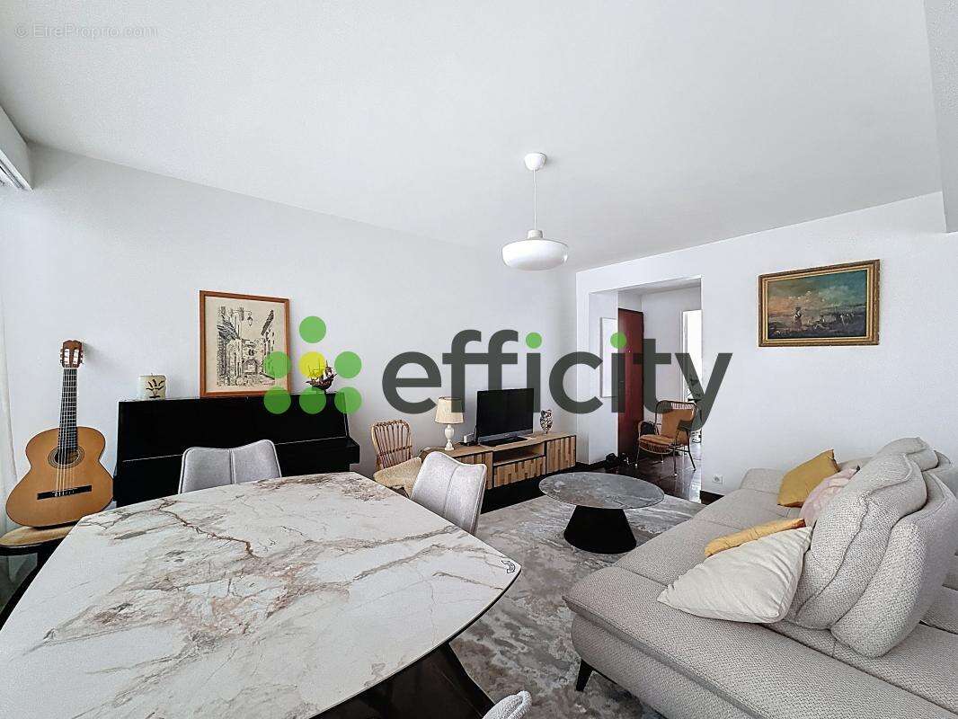 Appartement à PARIS-13E