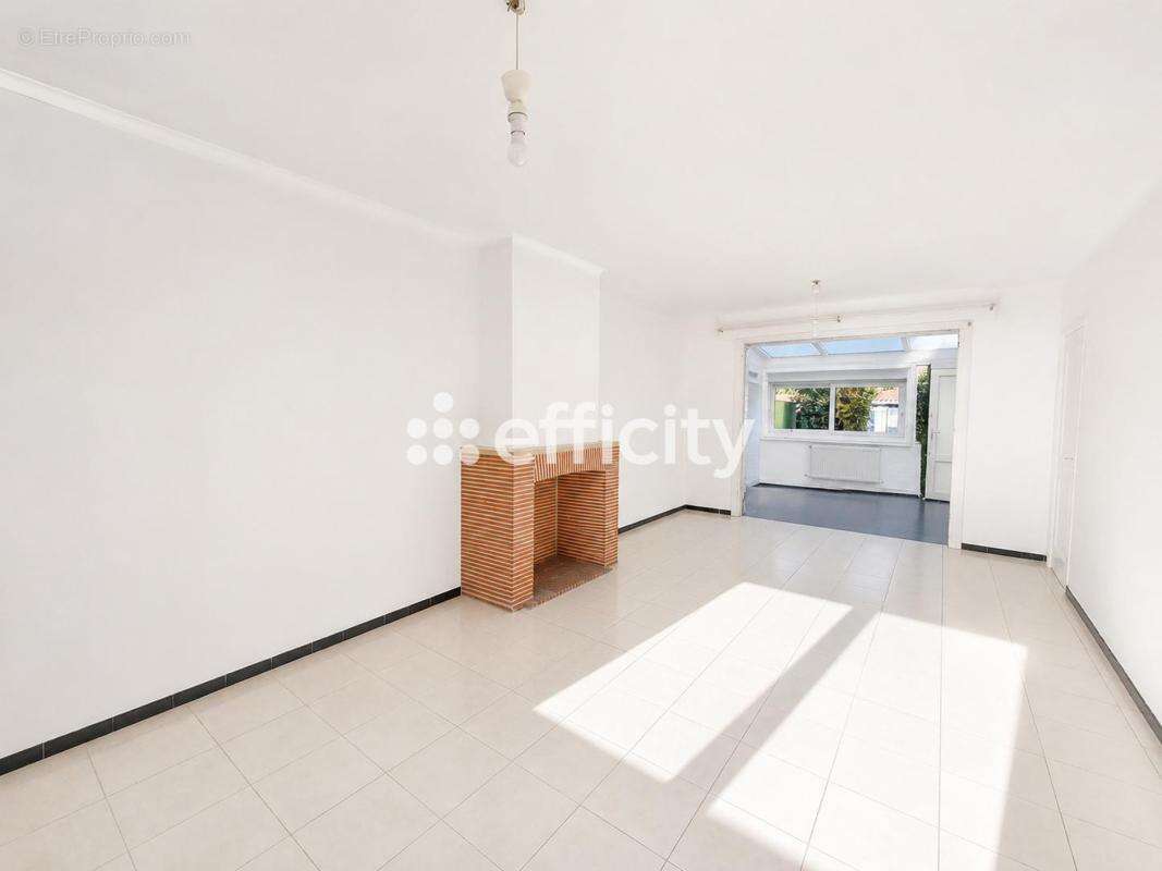 Maison 89 m² à Marquette-Lez-Lille  - photo 3
