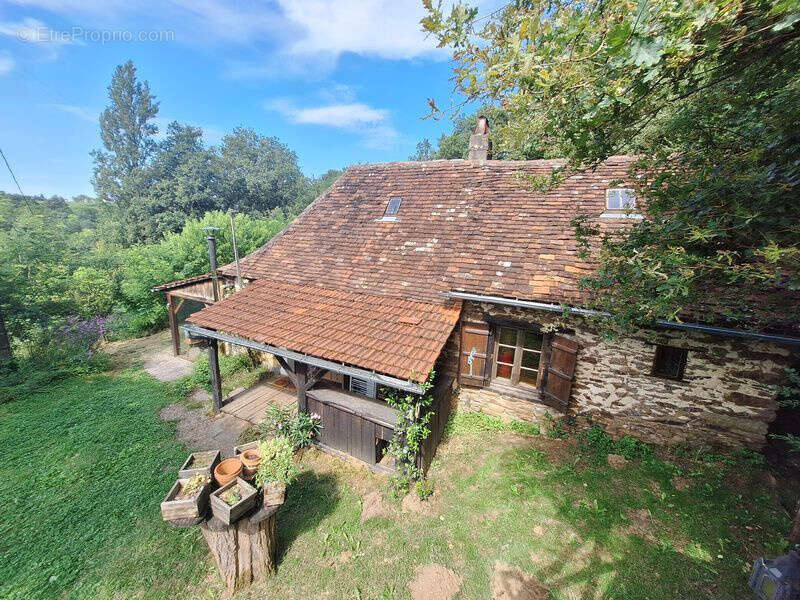 Maison à GAGNAC-SUR-CERE