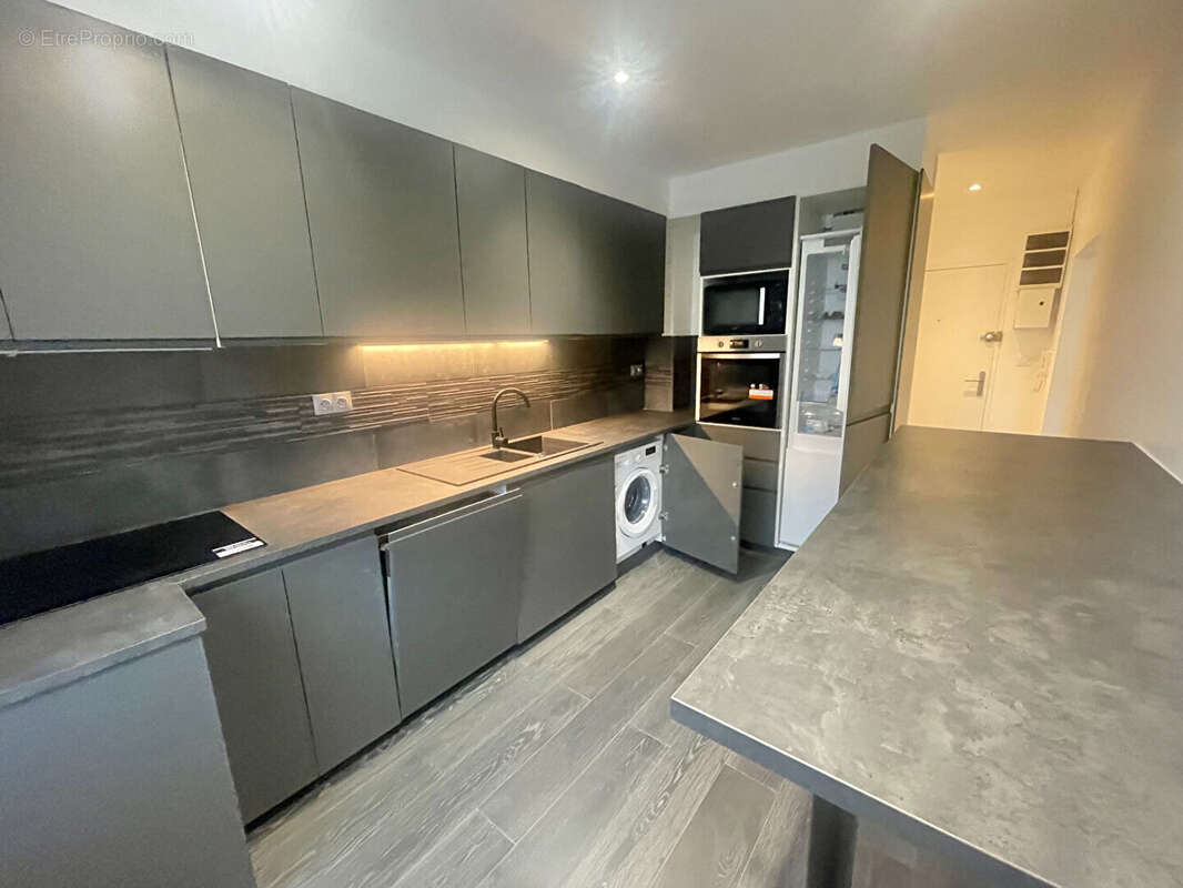 Appartement à SAINT-CYR-SUR-LOIRE