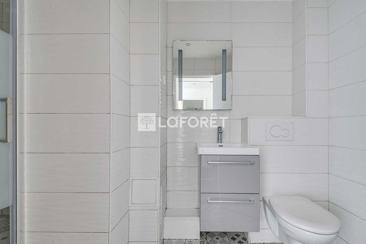Appartement à PARIS-20E