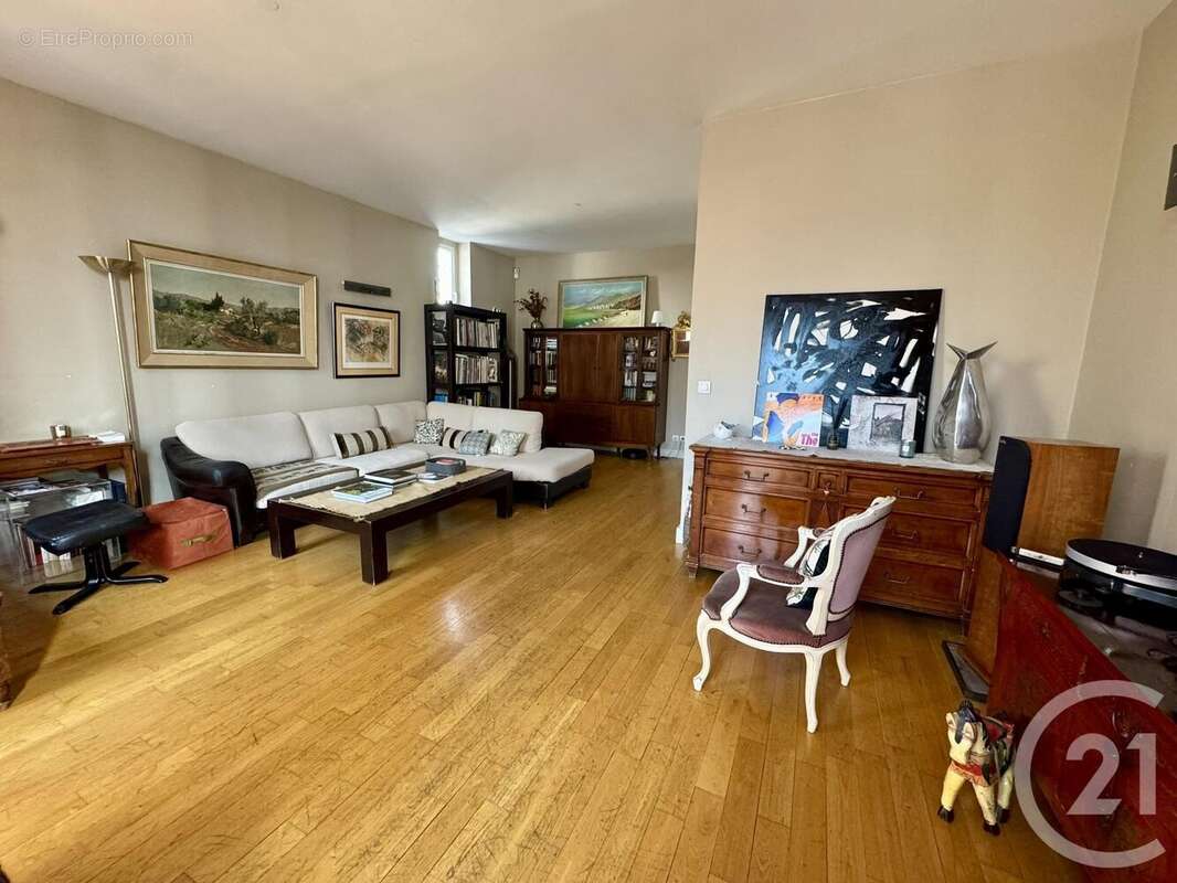 Maison à VILLEURBANNE