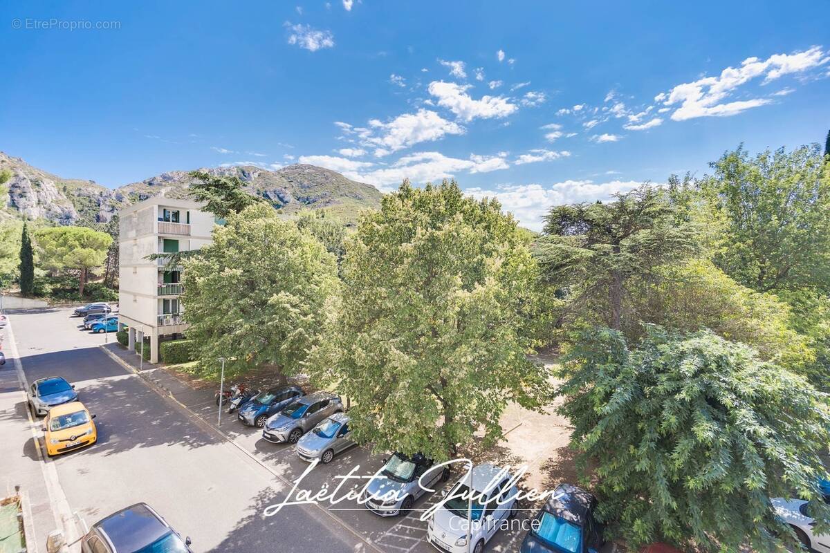 Appartement à MARSEILLE-10E