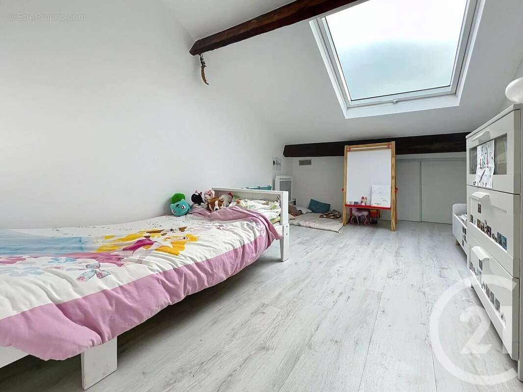 Appartement à LE KREMLIN-BICETRE