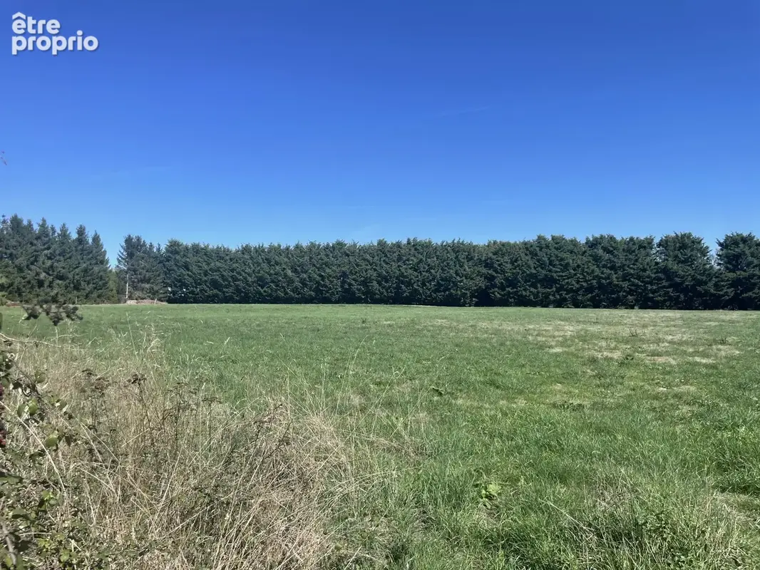 Terrain à BERNAY