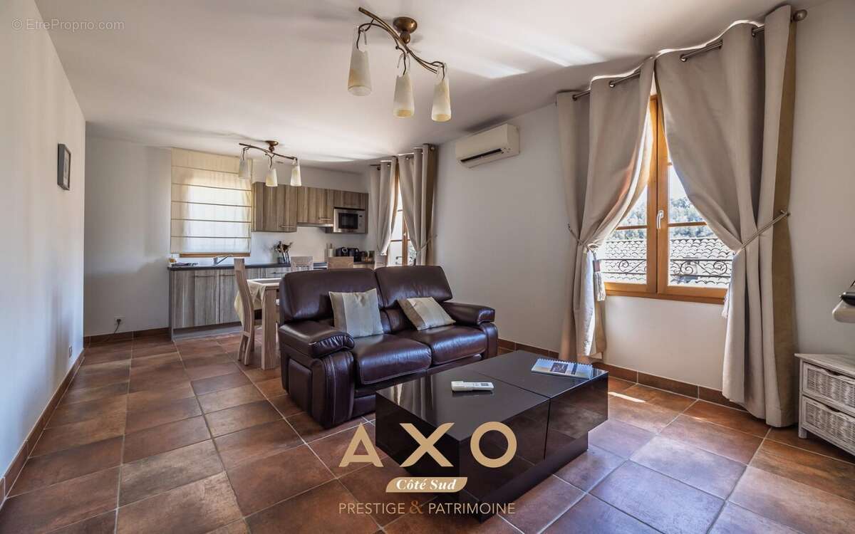 Saint marc jaumegarde - vue sainte victoire - ensemble immobilier - 2 maisons - 380 m2  - appartements - jacuzzi - spa - 2 pisci - photo 15
