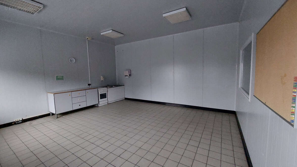 Commerce à POITIERS