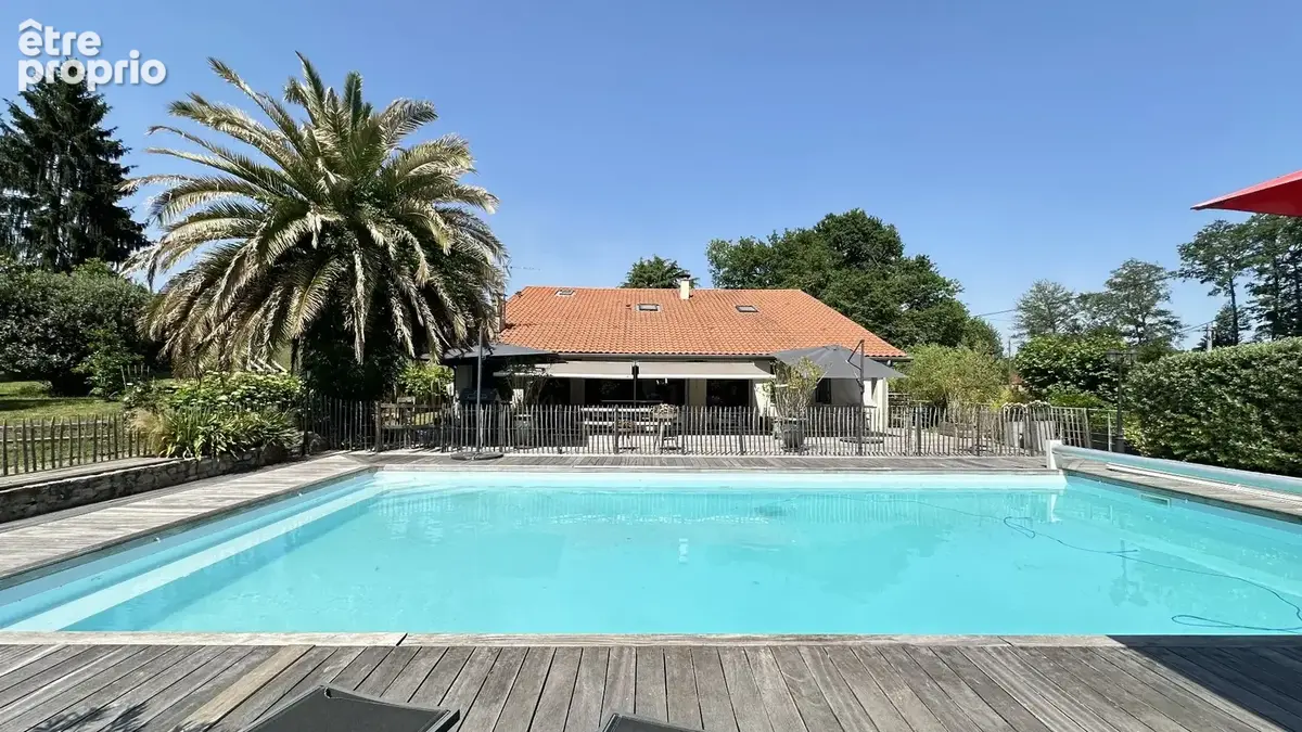 Exceptionnelle ferme landaise rénovée  parc de 6 000 m²  piscine  dépendance  prestations haut de gamme - photo 9