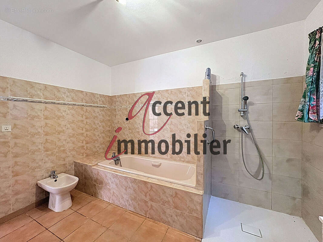 Maison à PLAN-D&#039;ORGON