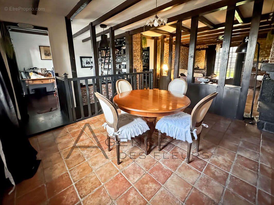 Maison à SAINT-PIERRE-LES-ELBEUF