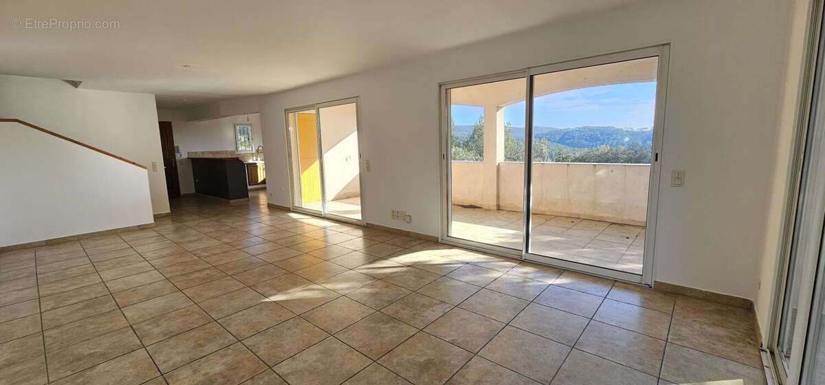 Maison à LE LUC