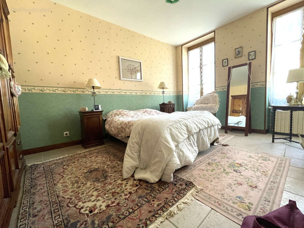 Maison à PREMERY