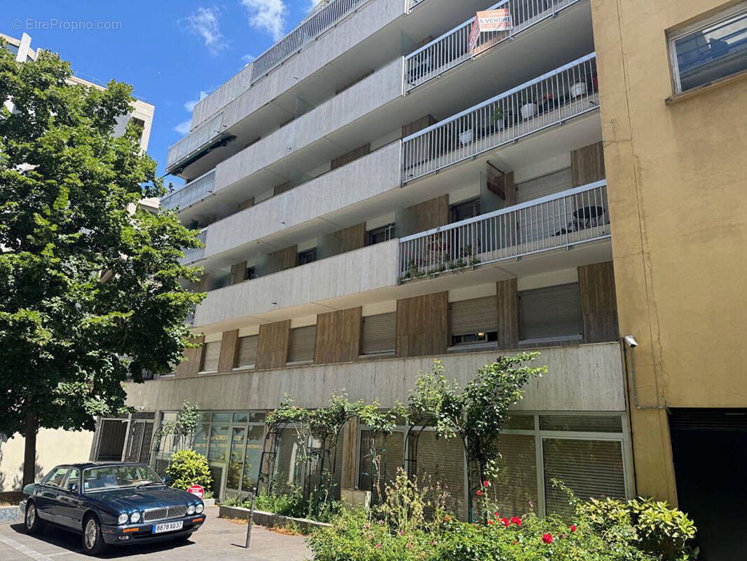 Appartement à PARIS-6E