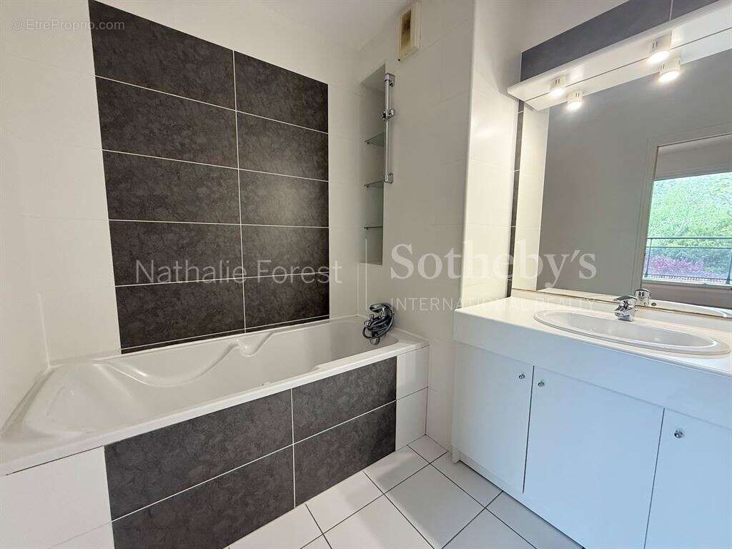Appartement à MARCQ-EN-BAROEUL