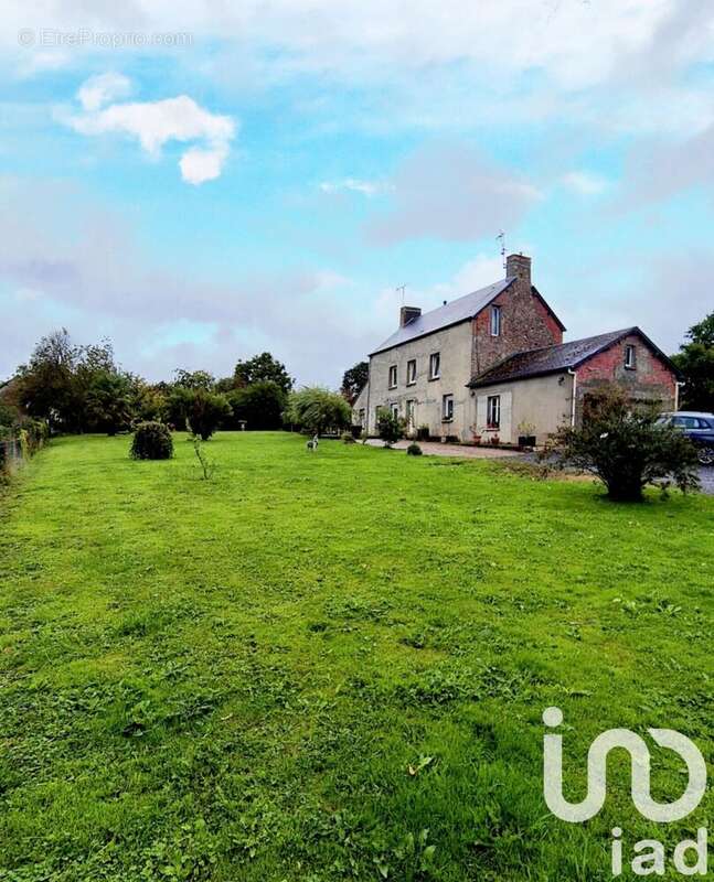 Photo 2 - Maison à ISIGNY-SUR-MER