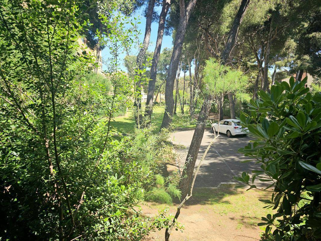 Appartement à SIX-FOURS-LES-PLAGES