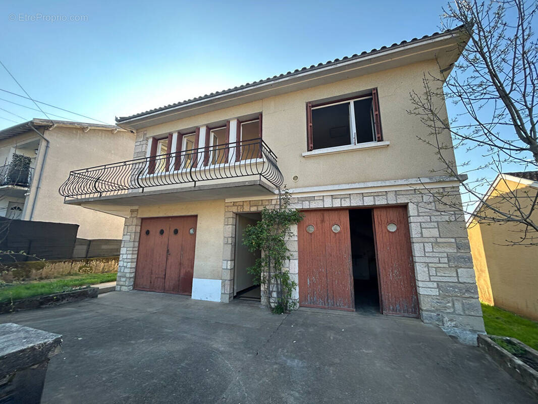 Maison à CAPDENAC-GARE