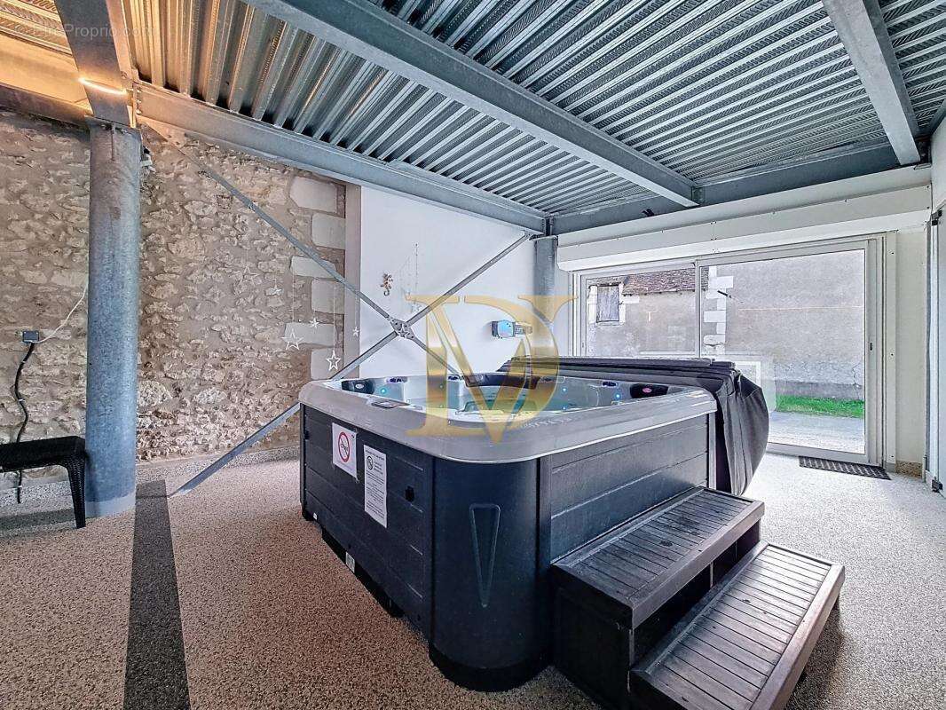 Maison à SAINT-GEORGES-SUR-CHER